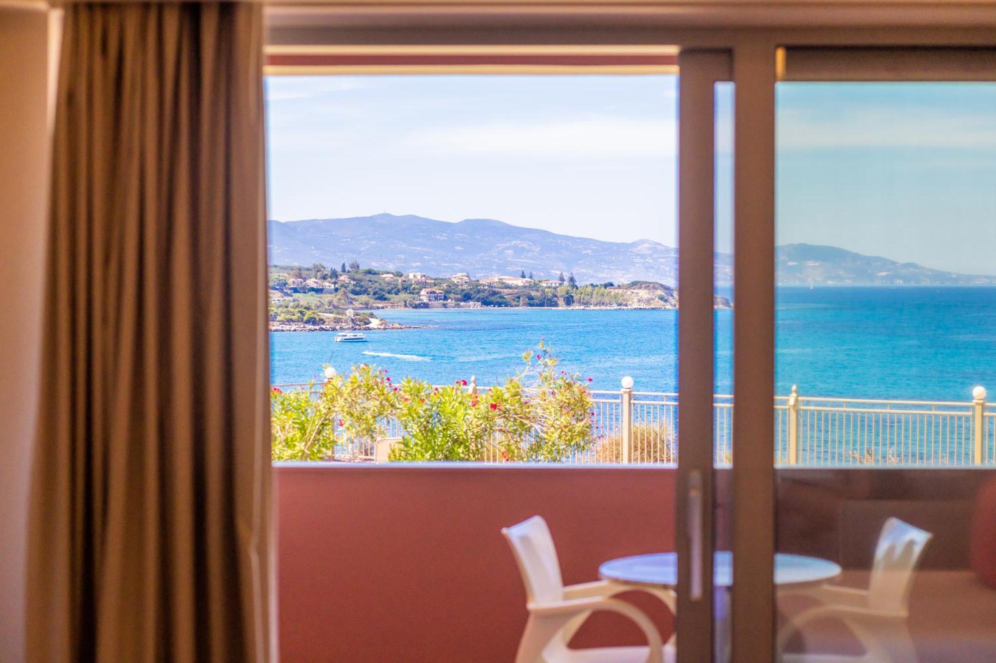 Balcony Hotel - Только для взрослых Циливи Экстерьер фото