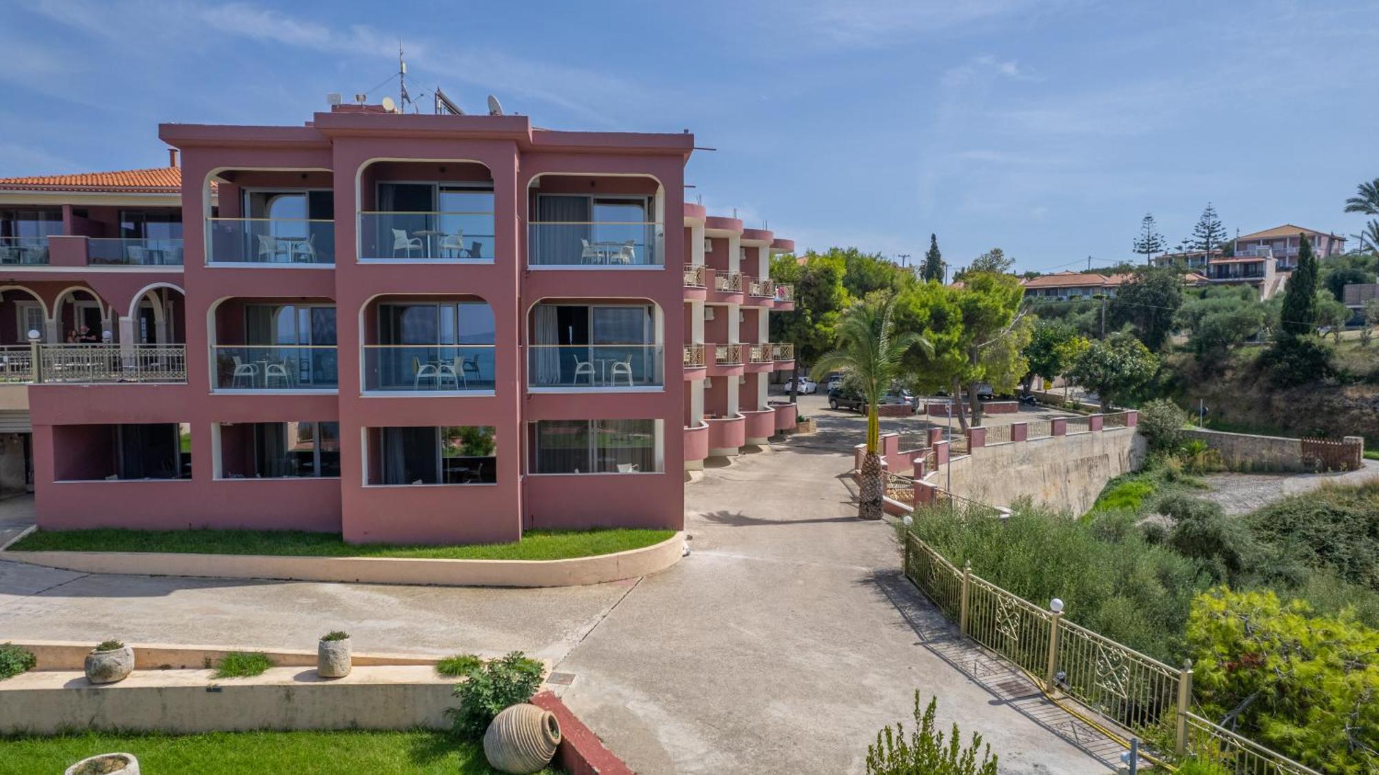 Balcony Hotel - Только для взрослых Циливи Экстерьер фото
